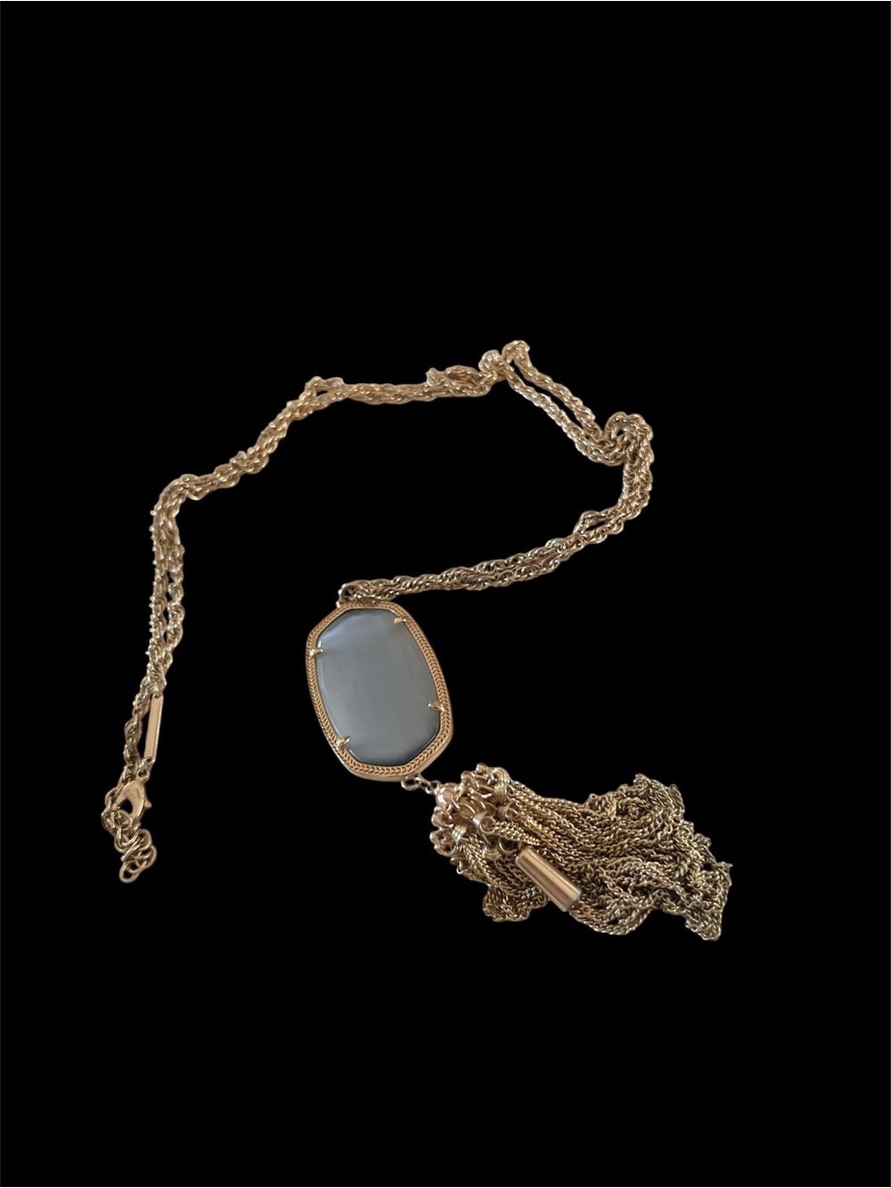 193 Kendra Scott Rayne
Tassel Necklace